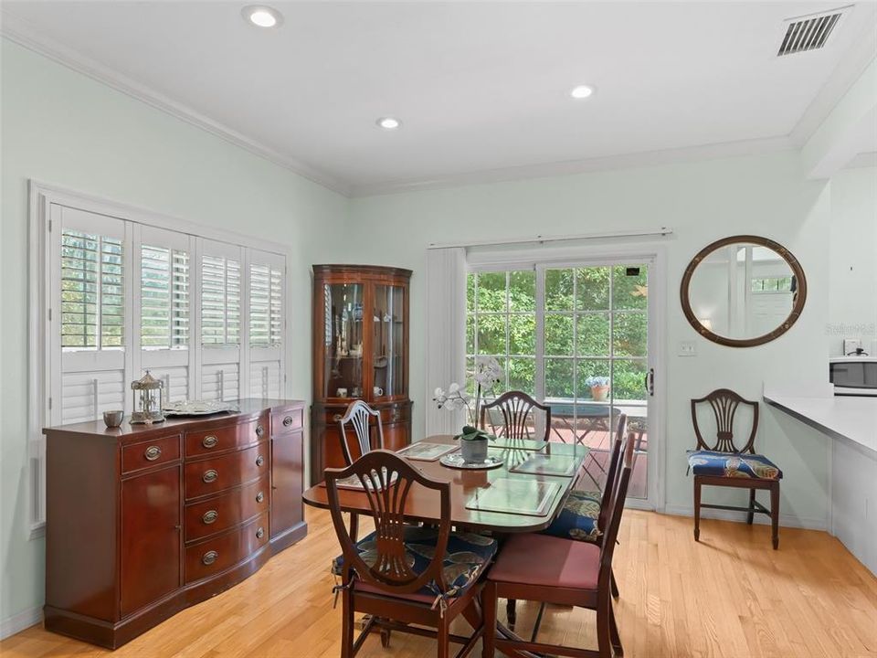 For Sale: $635,000 (3 beds, 2 baths, 2546 Square Feet)