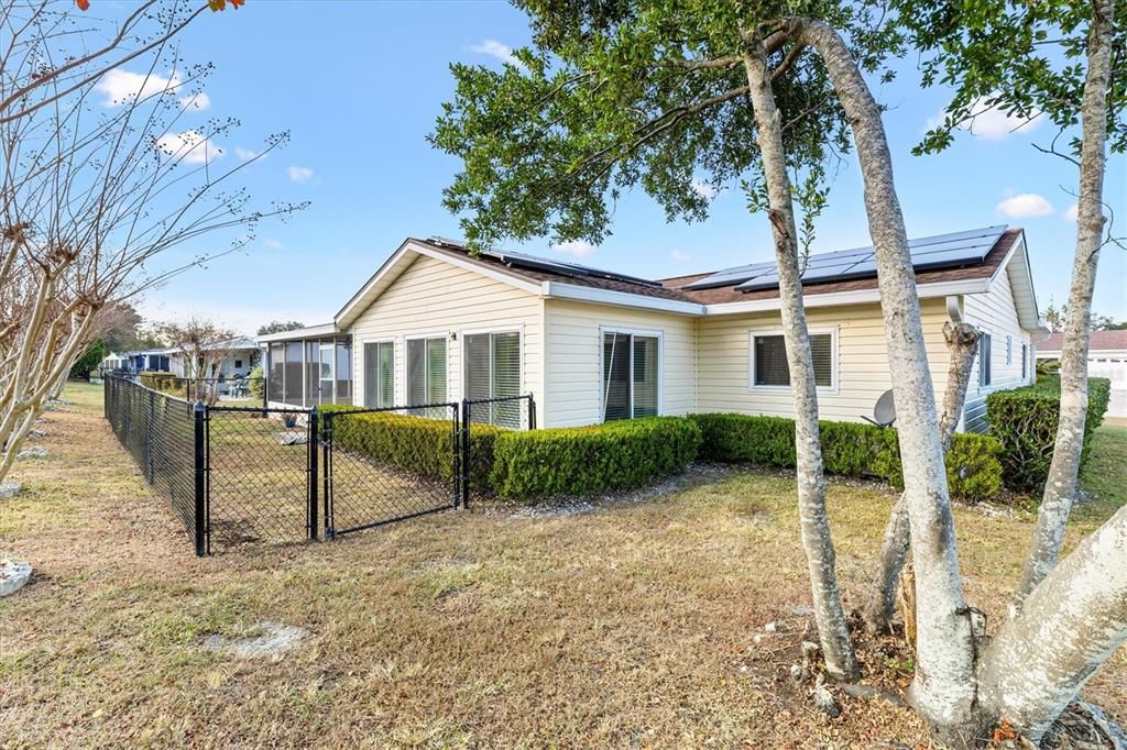 待售: $239,000 (3 贝兹, 2 浴室, 1690 平方英尺)