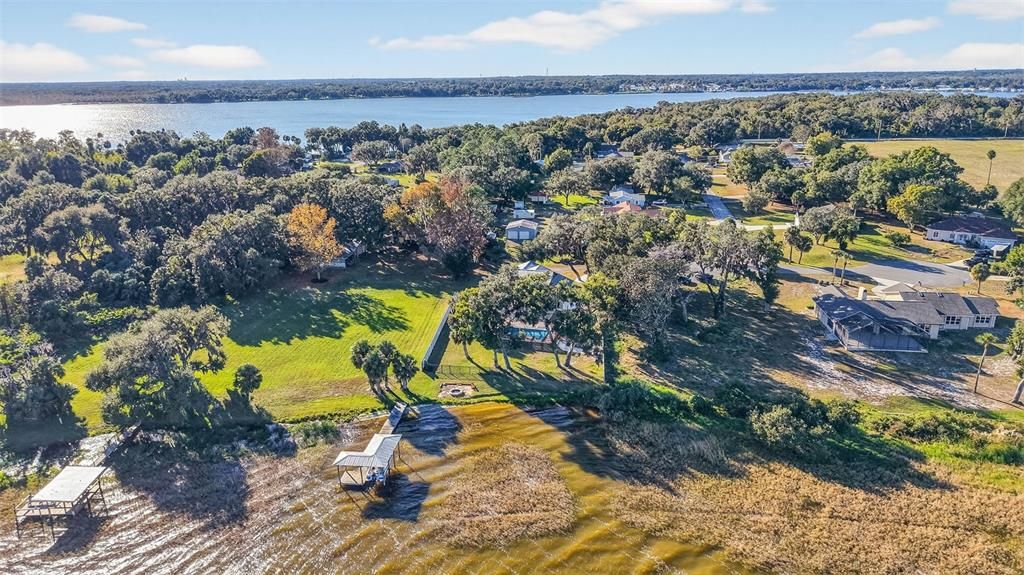 En Venta: $995,000 (3 camas, 3 baños, 2504 Pies cuadrados)