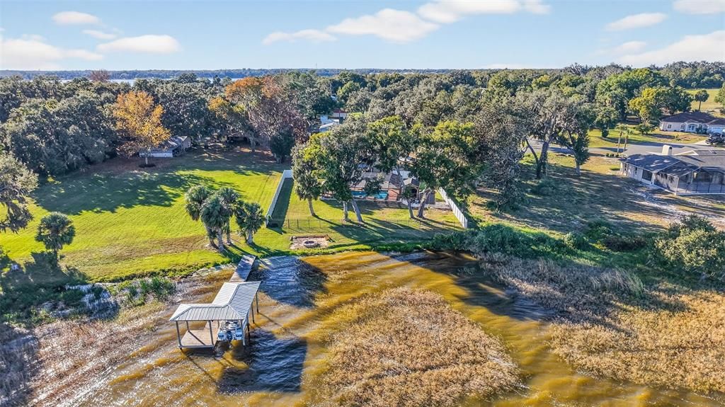 En Venta: $995,000 (3 camas, 3 baños, 2504 Pies cuadrados)