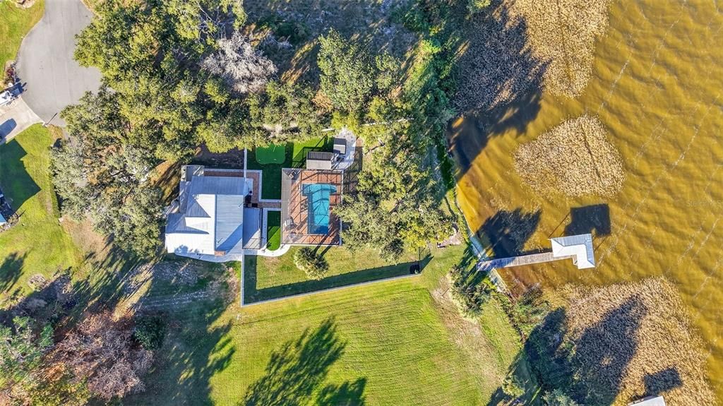 En Venta: $995,000 (3 camas, 3 baños, 2504 Pies cuadrados)