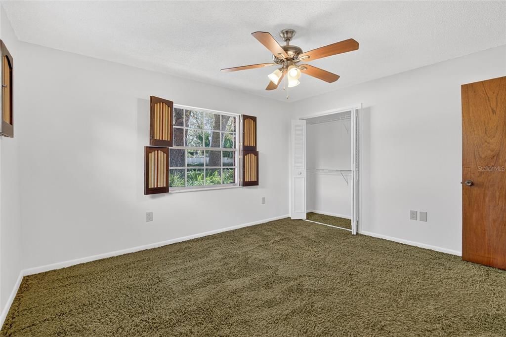 For Sale: $375,000 (3 beds, 2 baths, 1766 Square Feet)