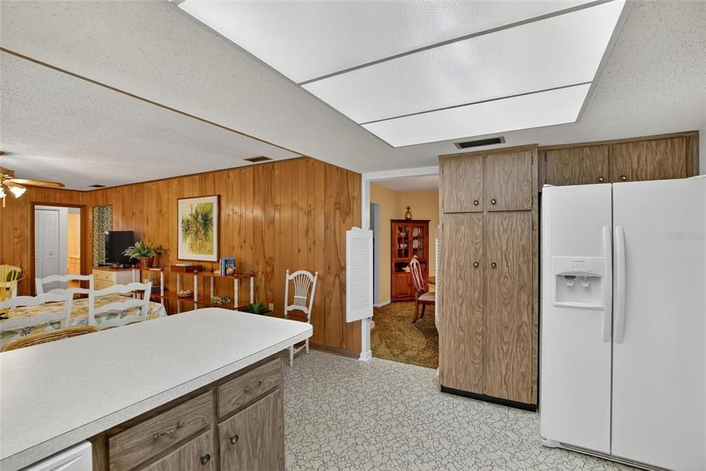 For Sale: $375,000 (3 beds, 2 baths, 1766 Square Feet)