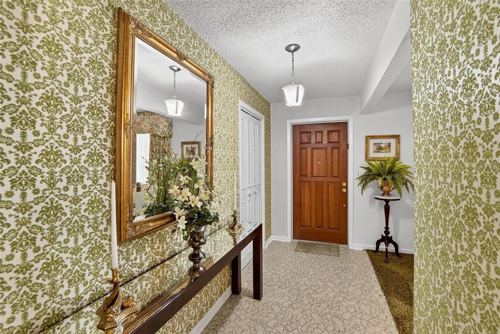 For Sale: $375,000 (3 beds, 2 baths, 1766 Square Feet)