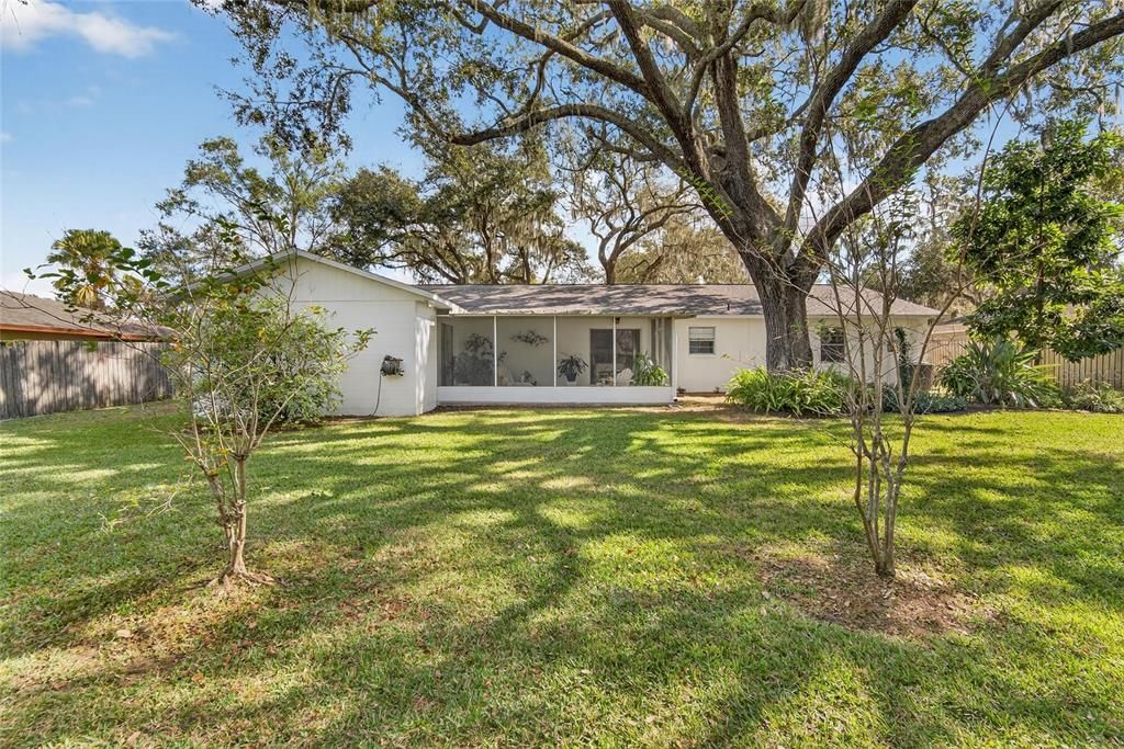 For Sale: $375,000 (3 beds, 2 baths, 1766 Square Feet)