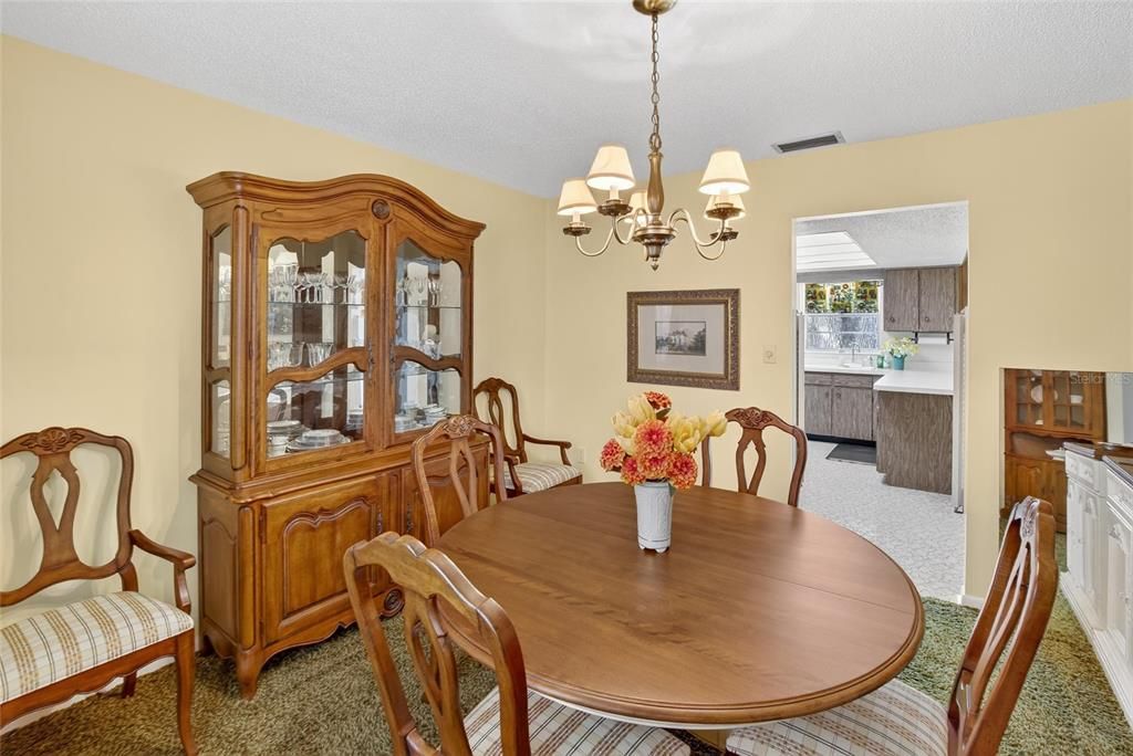 For Sale: $375,000 (3 beds, 2 baths, 1766 Square Feet)