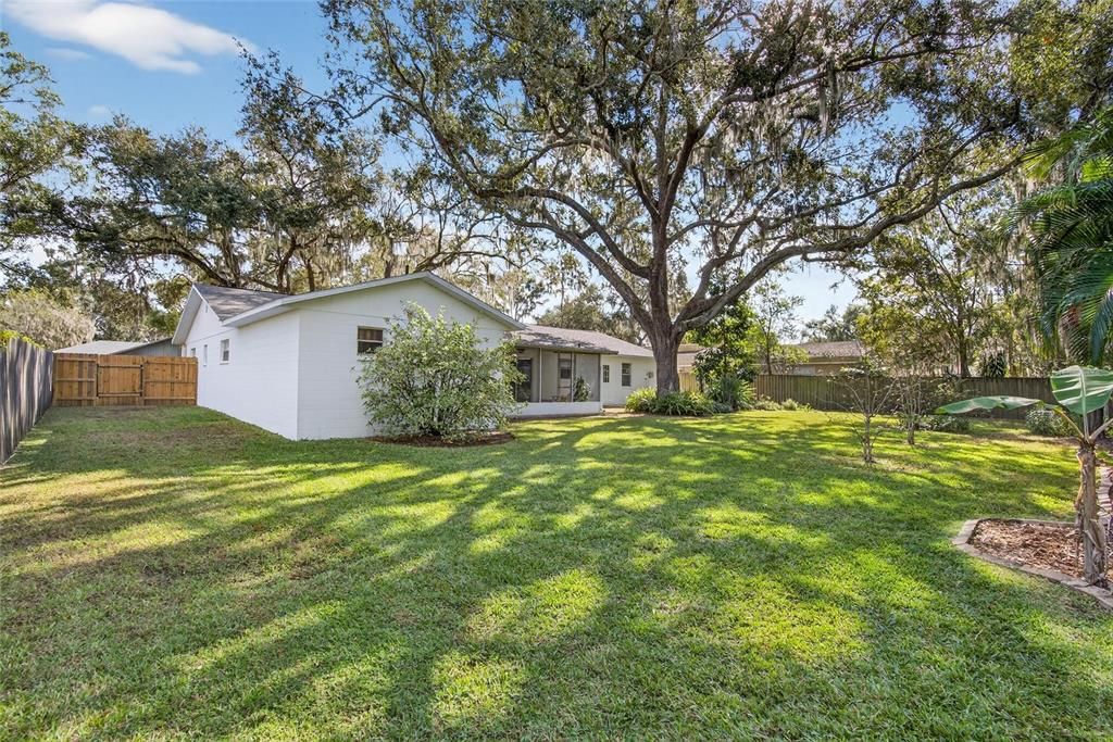 For Sale: $375,000 (3 beds, 2 baths, 1766 Square Feet)