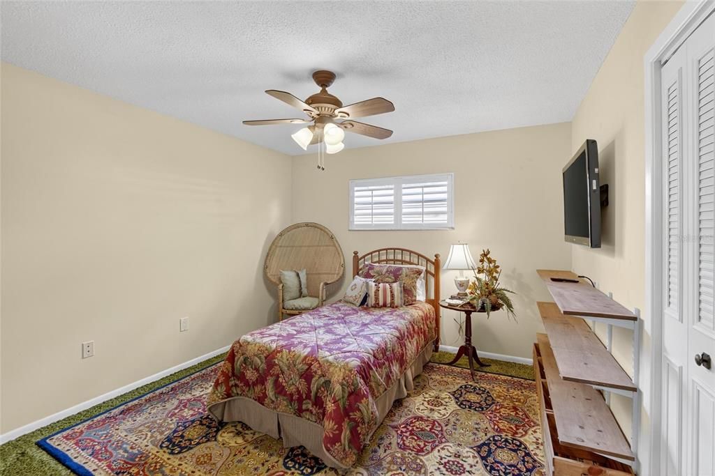 For Sale: $375,000 (3 beds, 2 baths, 1766 Square Feet)