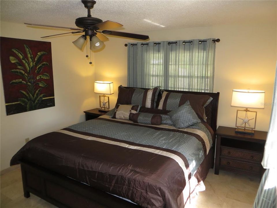 For Sale: $449,000 (3 beds, 2 baths, 1040 Square Feet)