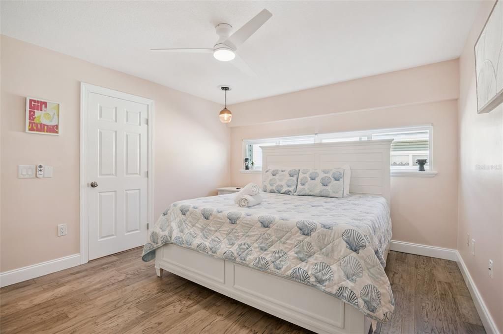 待售: $400,000 (2 贝兹, 2 浴室, 1575 平方英尺)