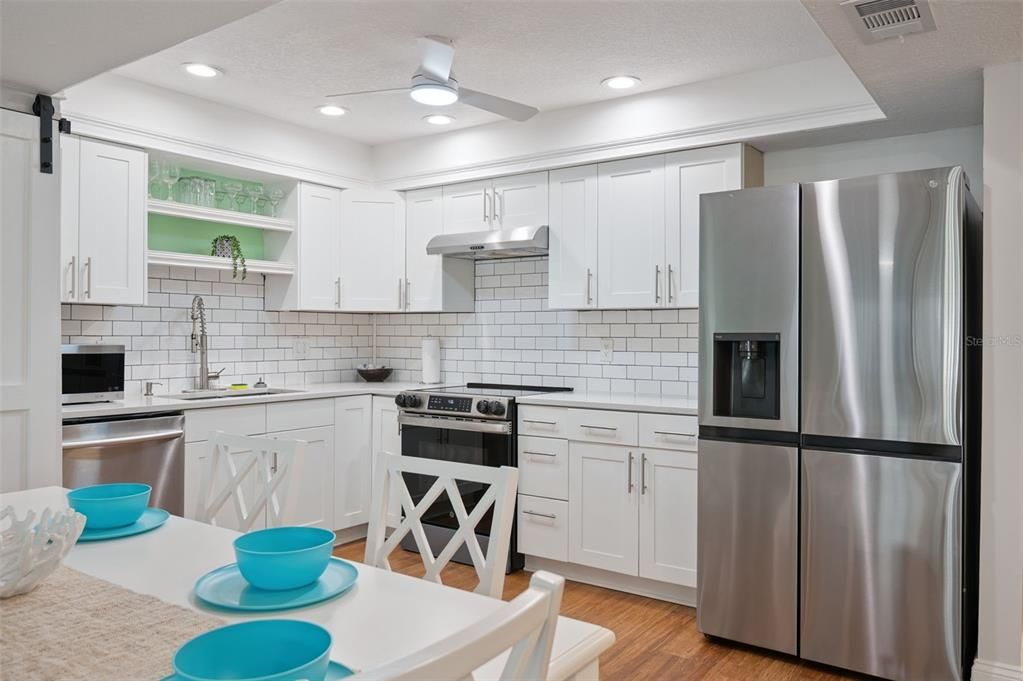 待售: $400,000 (2 贝兹, 2 浴室, 1575 平方英尺)