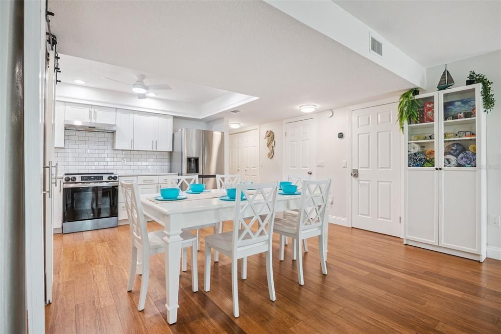 待售: $400,000 (2 贝兹, 2 浴室, 1575 平方英尺)