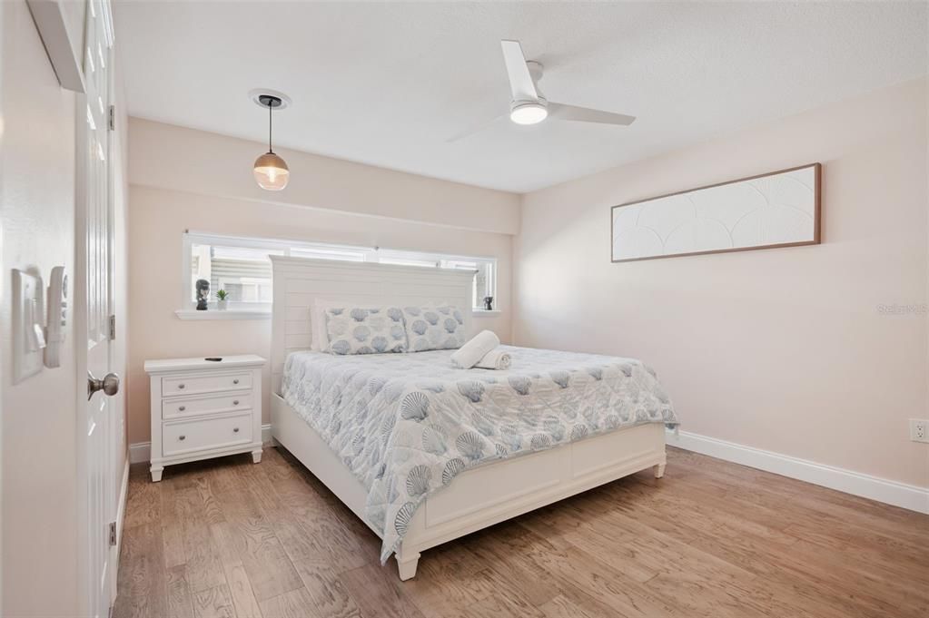 待售: $400,000 (2 贝兹, 2 浴室, 1575 平方英尺)