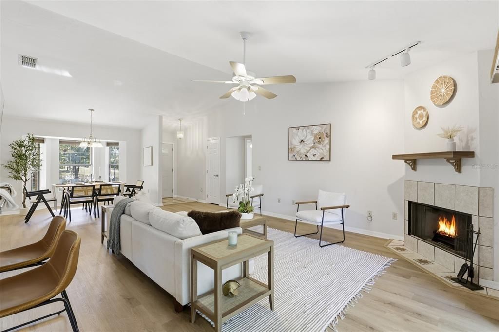 待售: $369,900 (3 贝兹, 2 浴室, 1774 平方英尺)