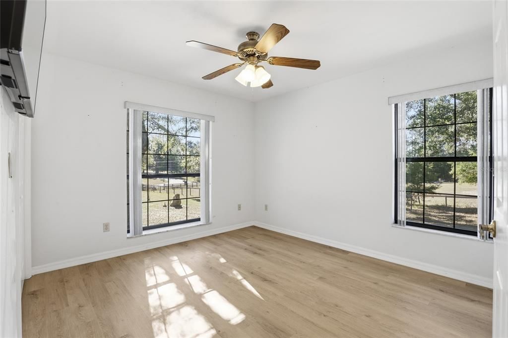 待售: $369,900 (3 贝兹, 2 浴室, 1774 平方英尺)