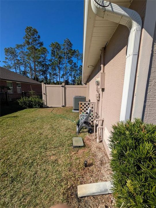 For Sale: $459,000 (4 beds, 2 baths, 1862 Square Feet)