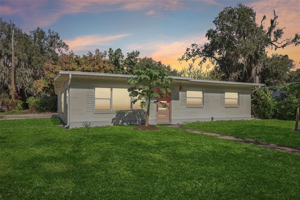 For Rent: $2,700 (3 beds, 2 baths, 1637 Square Feet)