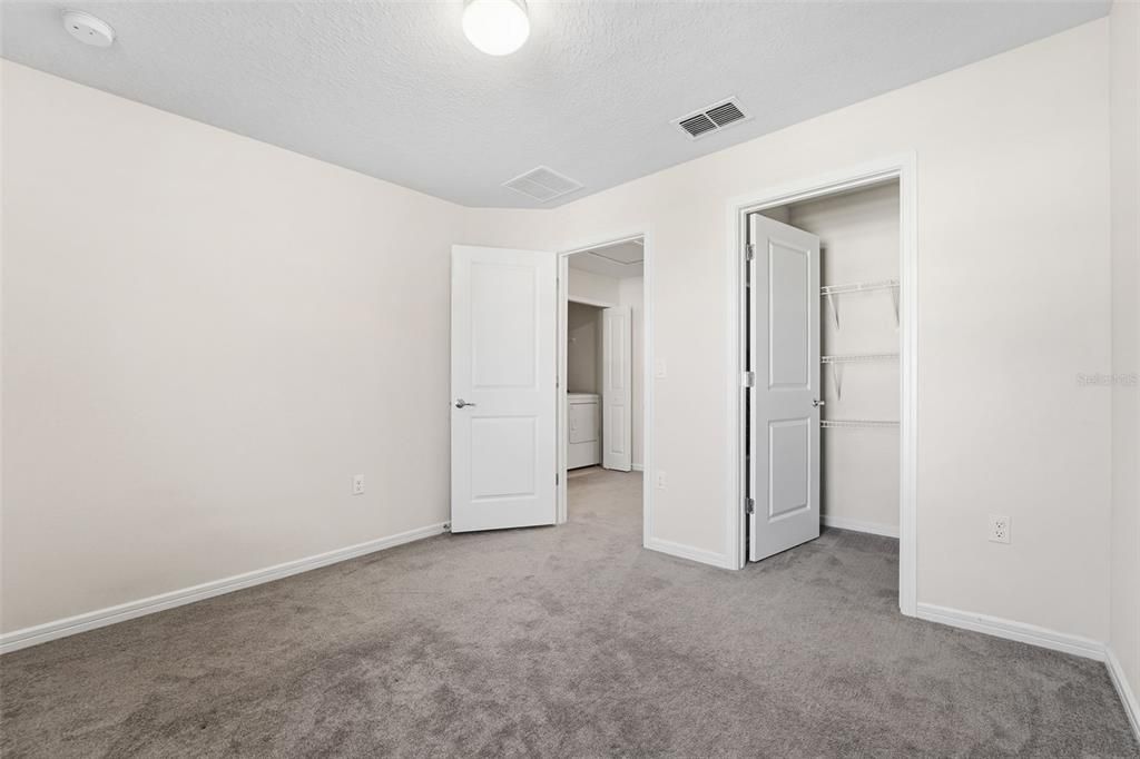 For Rent: $2,000 (3 beds, 2 baths, 1762 Square Feet)