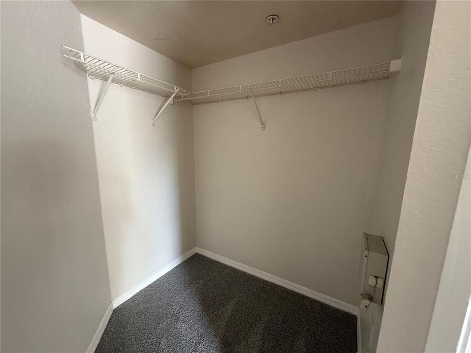 En Renta: $1,795 (2 camas, 2 baños, 1107 Pies cuadrados)