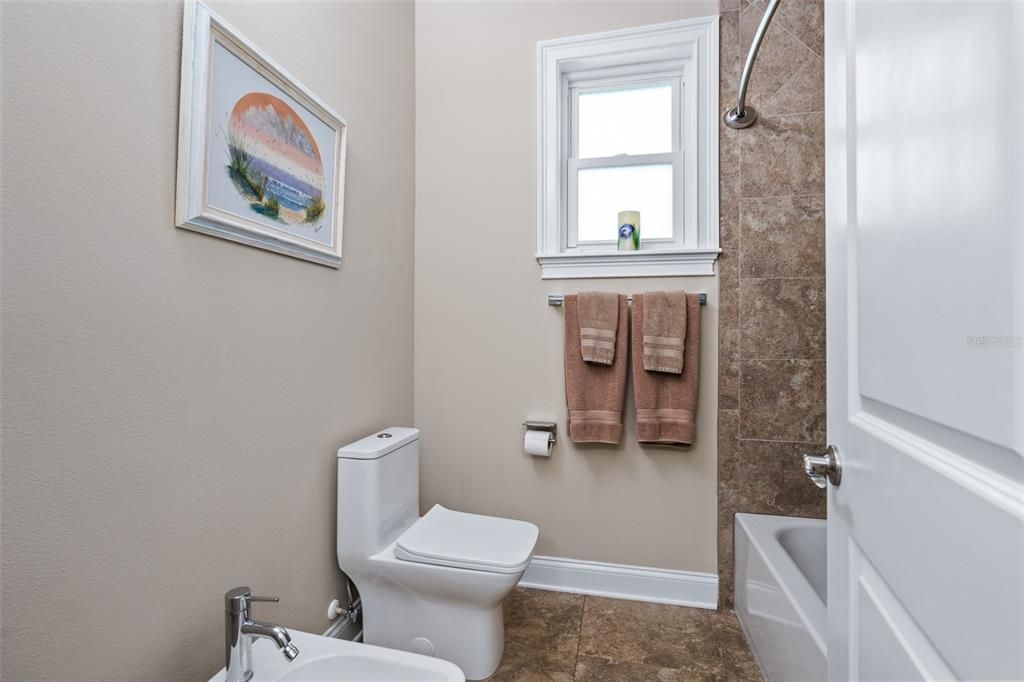 待售: $995,000 (4 贝兹, 3 浴室, 3250 平方英尺)