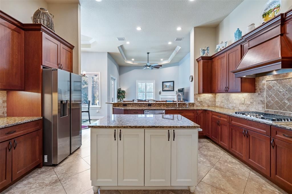 待售: $995,000 (4 贝兹, 3 浴室, 3250 平方英尺)