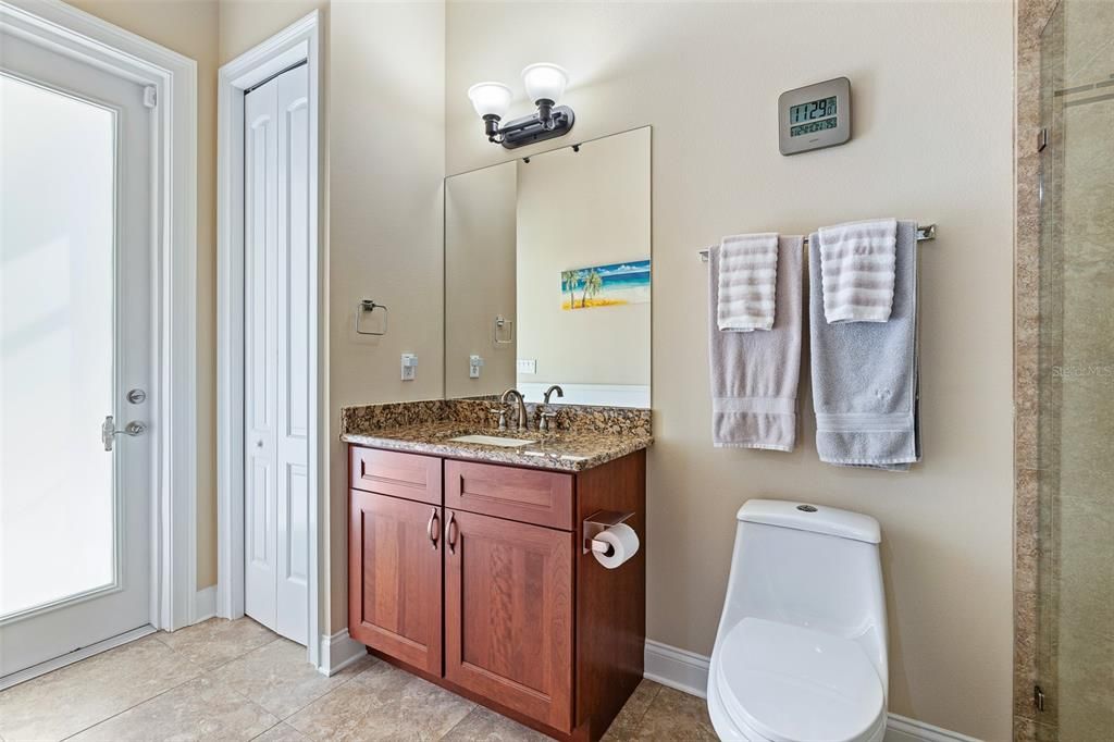 待售: $995,000 (4 贝兹, 3 浴室, 3250 平方英尺)