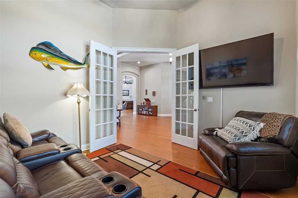 待售: $995,000 (4 贝兹, 3 浴室, 3250 平方英尺)