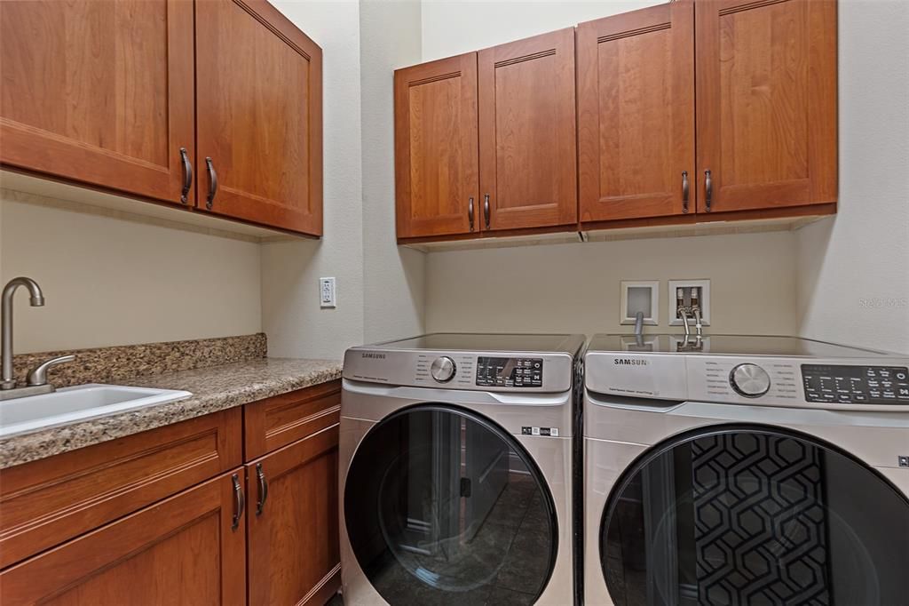 待售: $995,000 (4 贝兹, 3 浴室, 3250 平方英尺)