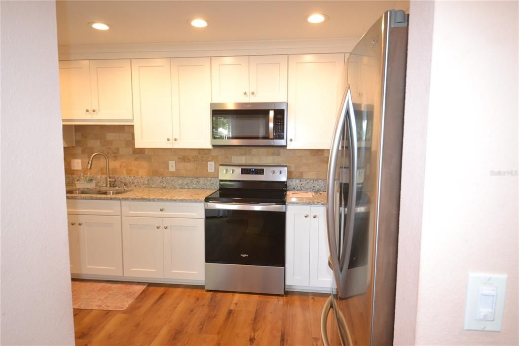 For Rent: $2,400 (2 beds, 2 baths, 1502 Square Feet)