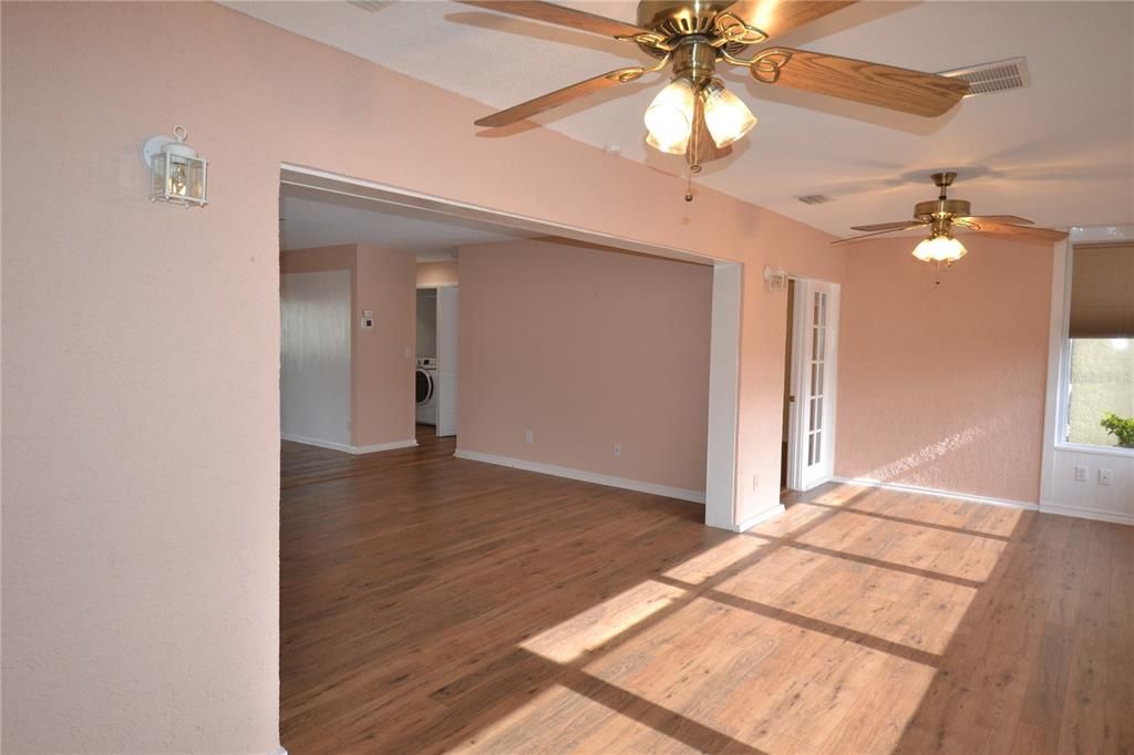 For Rent: $2,400 (2 beds, 2 baths, 1502 Square Feet)