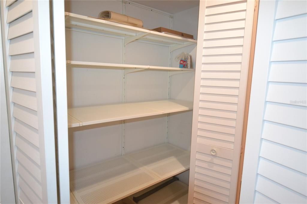 For Rent: $2,400 (2 beds, 2 baths, 1502 Square Feet)