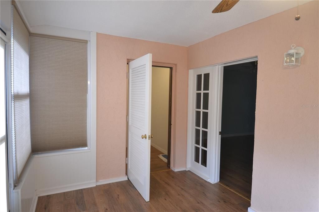 For Rent: $2,400 (2 beds, 2 baths, 1502 Square Feet)