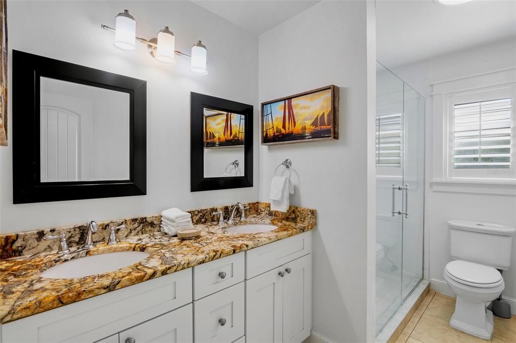 For Sale: $1,825,000 (4 beds, 2 baths, 1248 Square Feet)