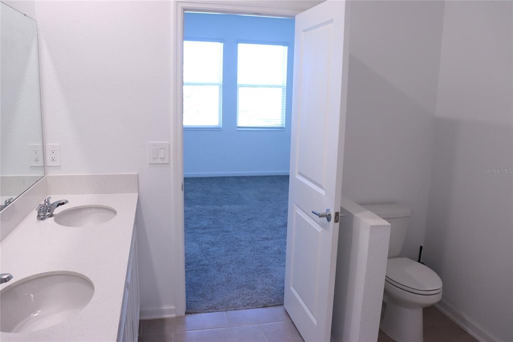 For Rent: $2,500 (4 beds, 2 baths, 1850 Square Feet)