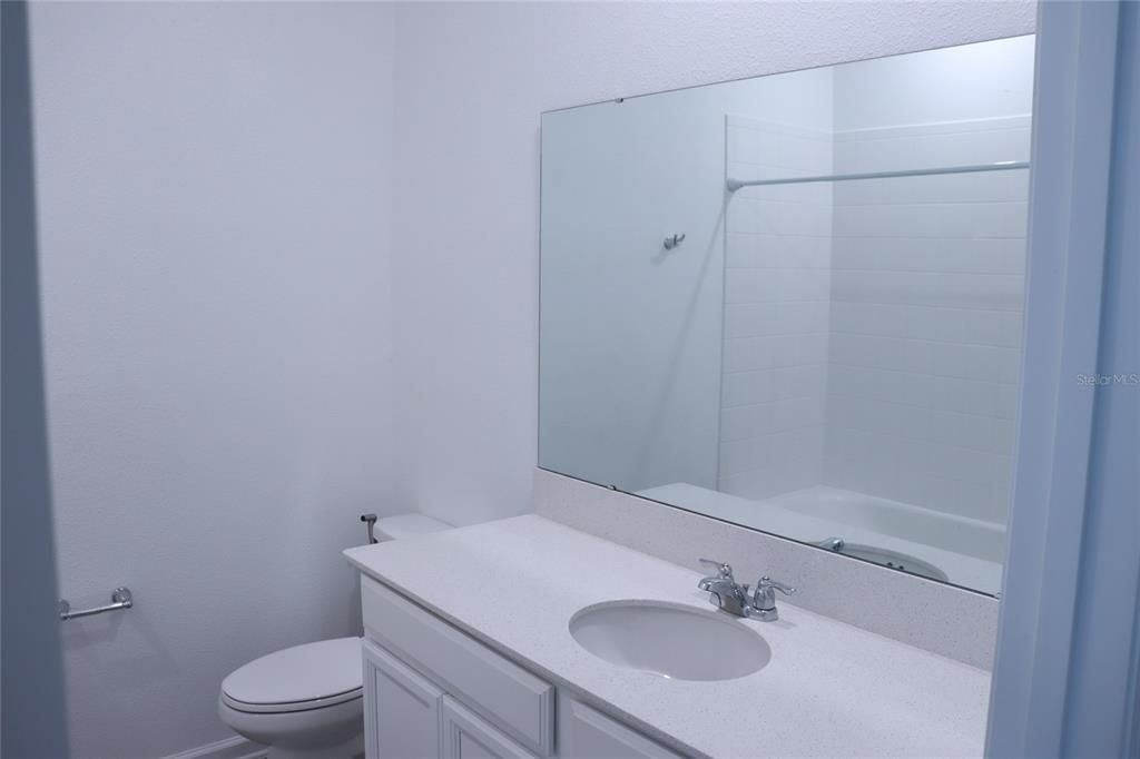 For Rent: $2,500 (4 beds, 2 baths, 1850 Square Feet)