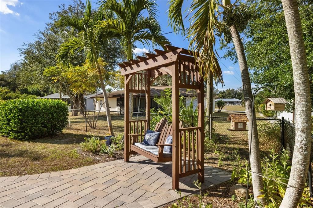 待售: $305,000 (3 贝兹, 2 浴室, 1608 平方英尺)