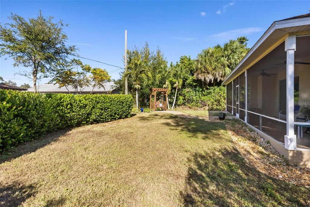 待售: $305,000 (3 贝兹, 2 浴室, 1608 平方英尺)