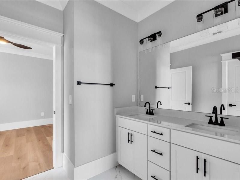 For Rent: $7,000 (4 beds, 3 baths, 2725 Square Feet)