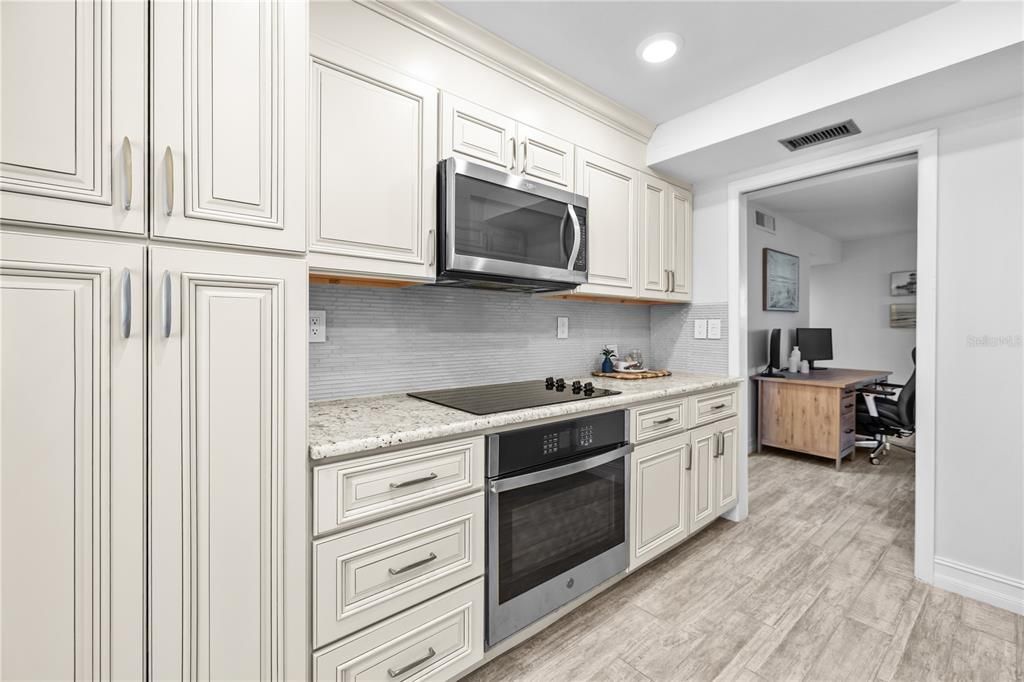 En Venta: $699,000 (2 camas, 2 baños, 1364 Pies cuadrados)