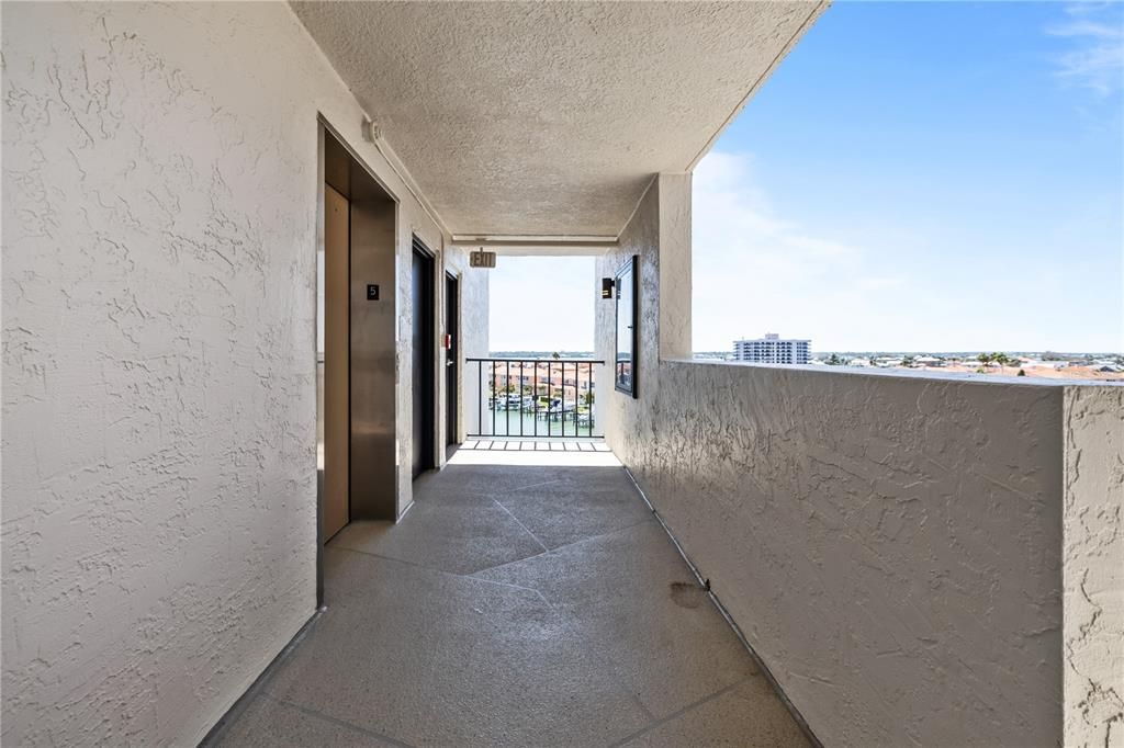 En Venta: $699,000 (2 camas, 2 baños, 1364 Pies cuadrados)