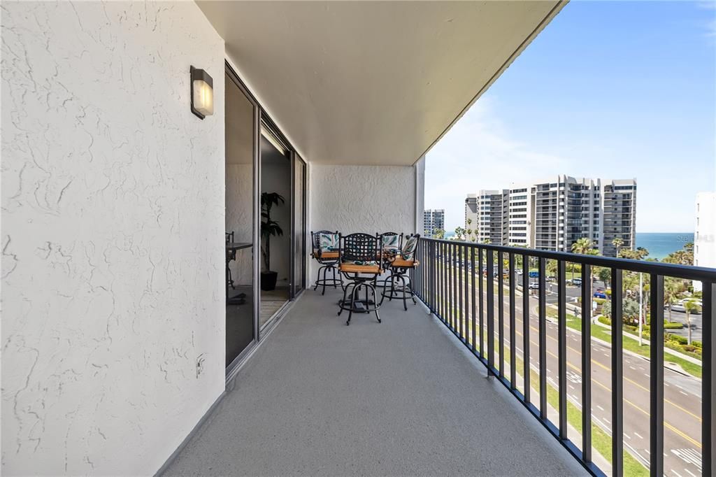 En Venta: $699,000 (2 camas, 2 baños, 1364 Pies cuadrados)