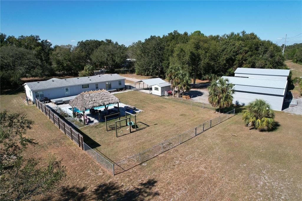 En Venta: $450,000 (4 camas, 2 baños, 2280 Pies cuadrados)