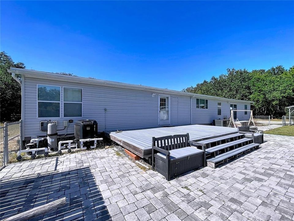 En Venta: $450,000 (4 camas, 2 baños, 2280 Pies cuadrados)