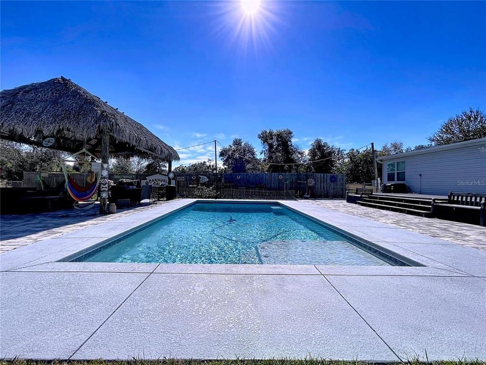 En Venta: $450,000 (4 camas, 2 baños, 2280 Pies cuadrados)