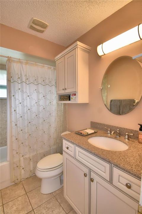 En Venta: $399,000 (3 camas, 2 baños, 1943 Pies cuadrados)