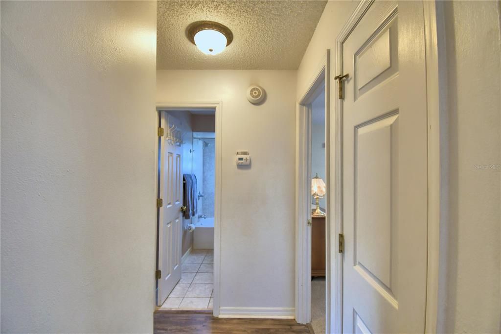 En Venta: $399,000 (3 camas, 2 baños, 1943 Pies cuadrados)