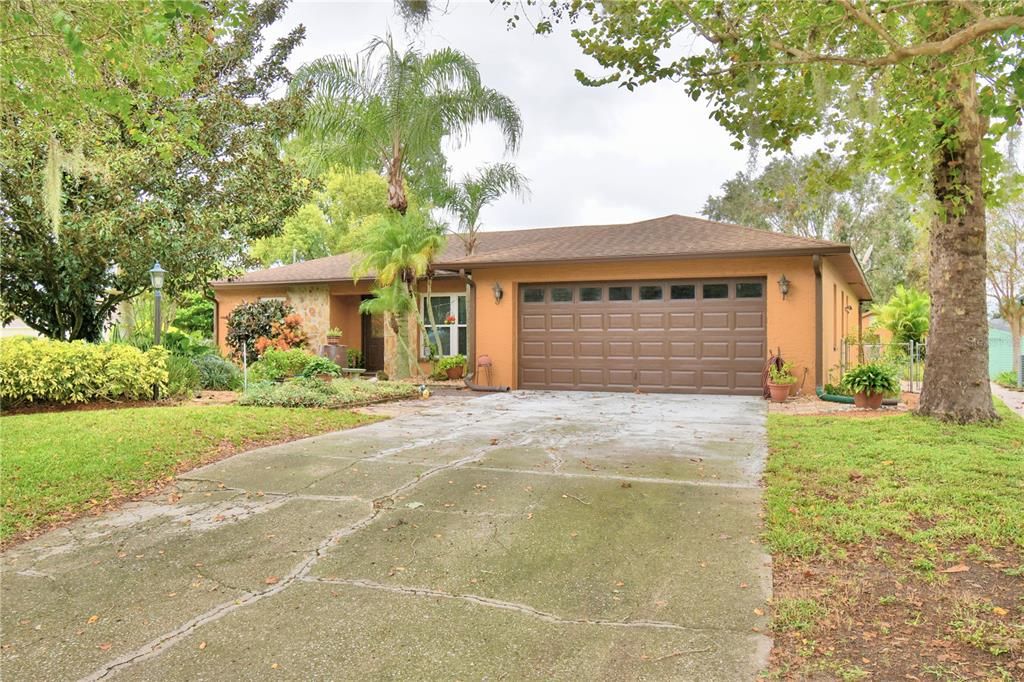 En Venta: $399,000 (3 camas, 2 baños, 1943 Pies cuadrados)