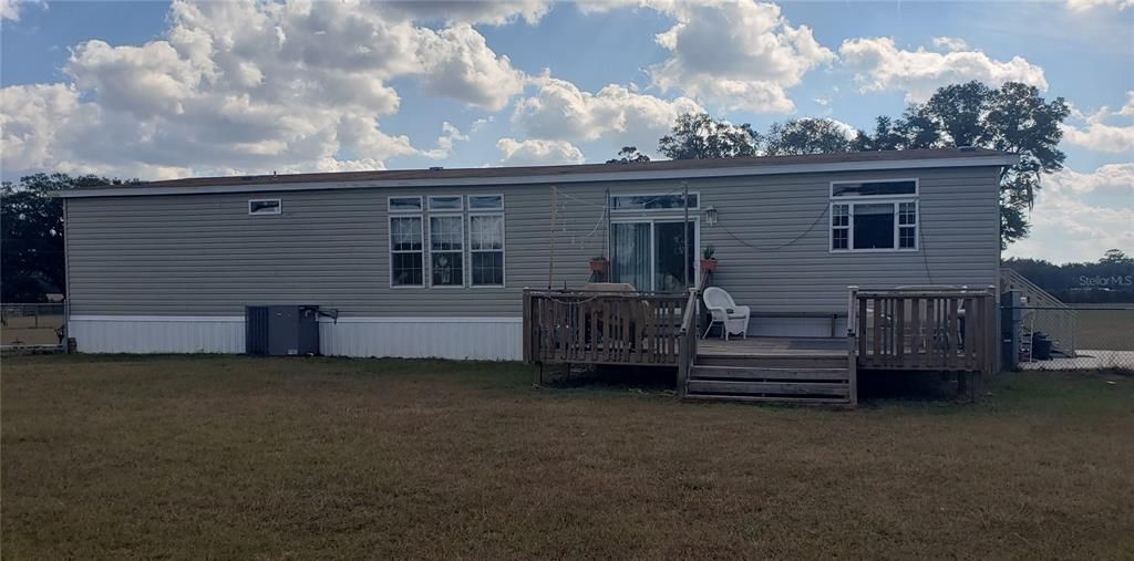 待售: $450,000 (3 贝兹, 2 浴室, 2034 平方英尺)