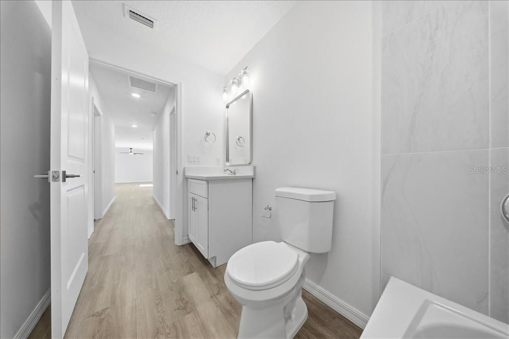 待售: $320,000 (3 贝兹, 2 浴室, 1600 平方英尺)