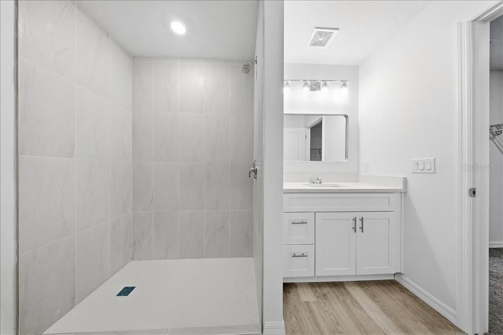 待售: $320,000 (3 贝兹, 2 浴室, 1600 平方英尺)